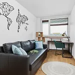 Apartment Stylish Kwiska By Renters *