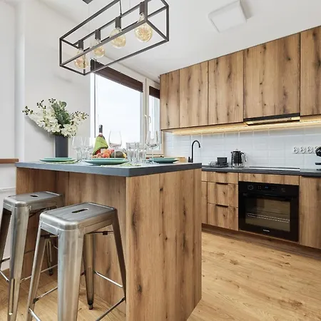 Stylish Kwiska By Renters