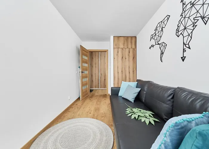 Stylish Kwiska By Renters Apartment *