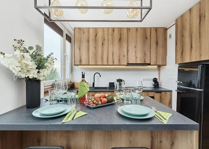 Stylish Kwiska By Renters Apartment Breslau