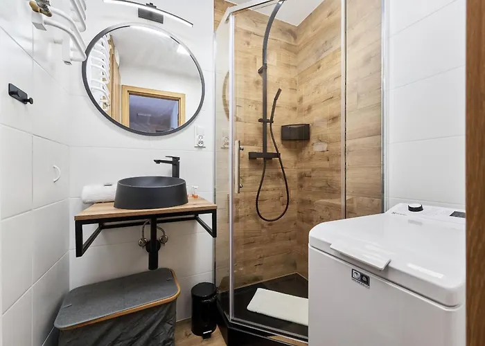 Stylish Kwiska By Renters *